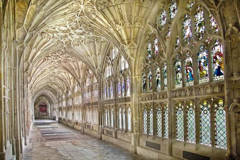 gloucester_cathedral_1.jpg